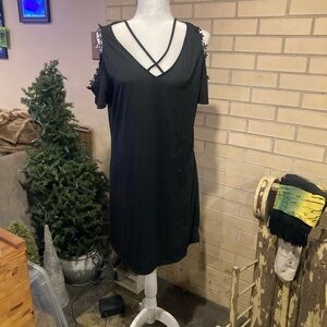 SHEIN Black Cold Shoulder Dress